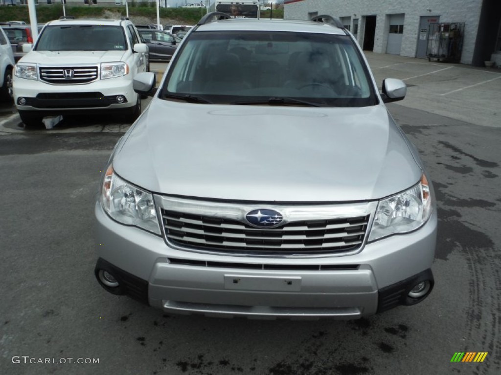 2009 Forester 2.5 X Limited - Spark Silver Metallic / Black photo #5