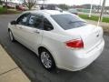 White Suede - Focus SEL Sedan Photo No. 7