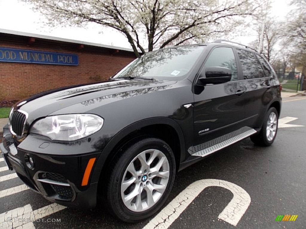 2012 X5 xDrive35i Premium - Black Sapphire Metallic / Black photo #1