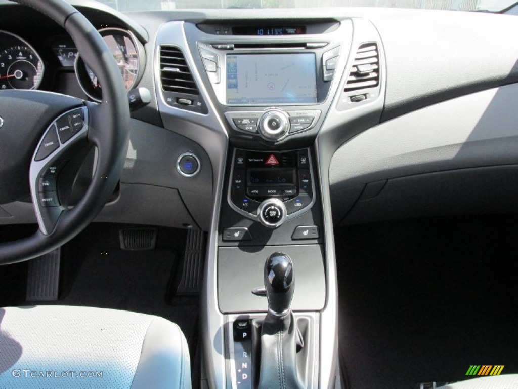 2016 Hyundai Elantra Limited Controls Photo #103250690