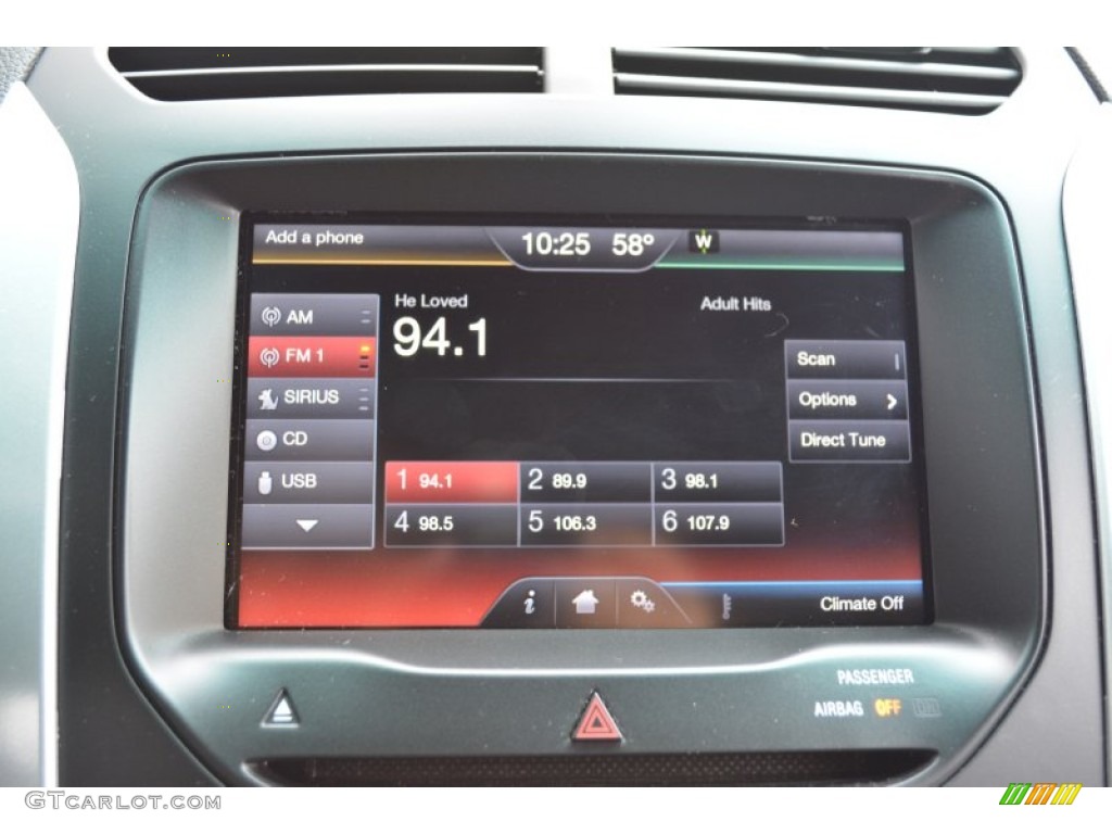 2015 Explorer XLT - Oxford White / Charcoal Black photo #13