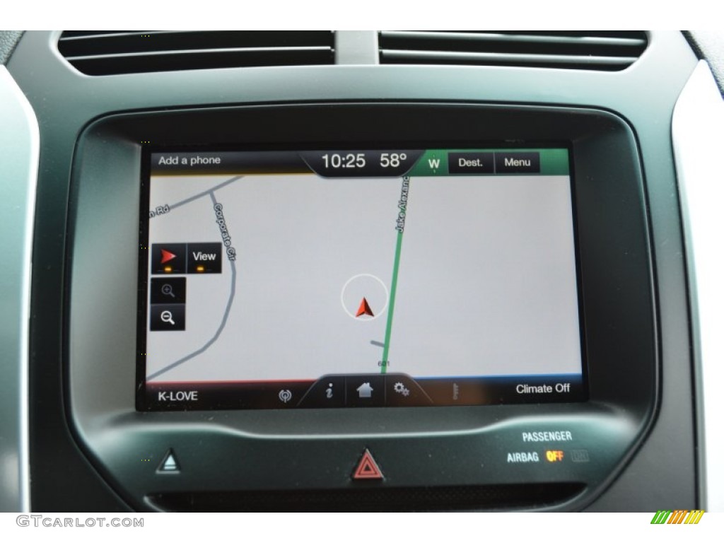 2015 Explorer XLT - Oxford White / Charcoal Black photo #15