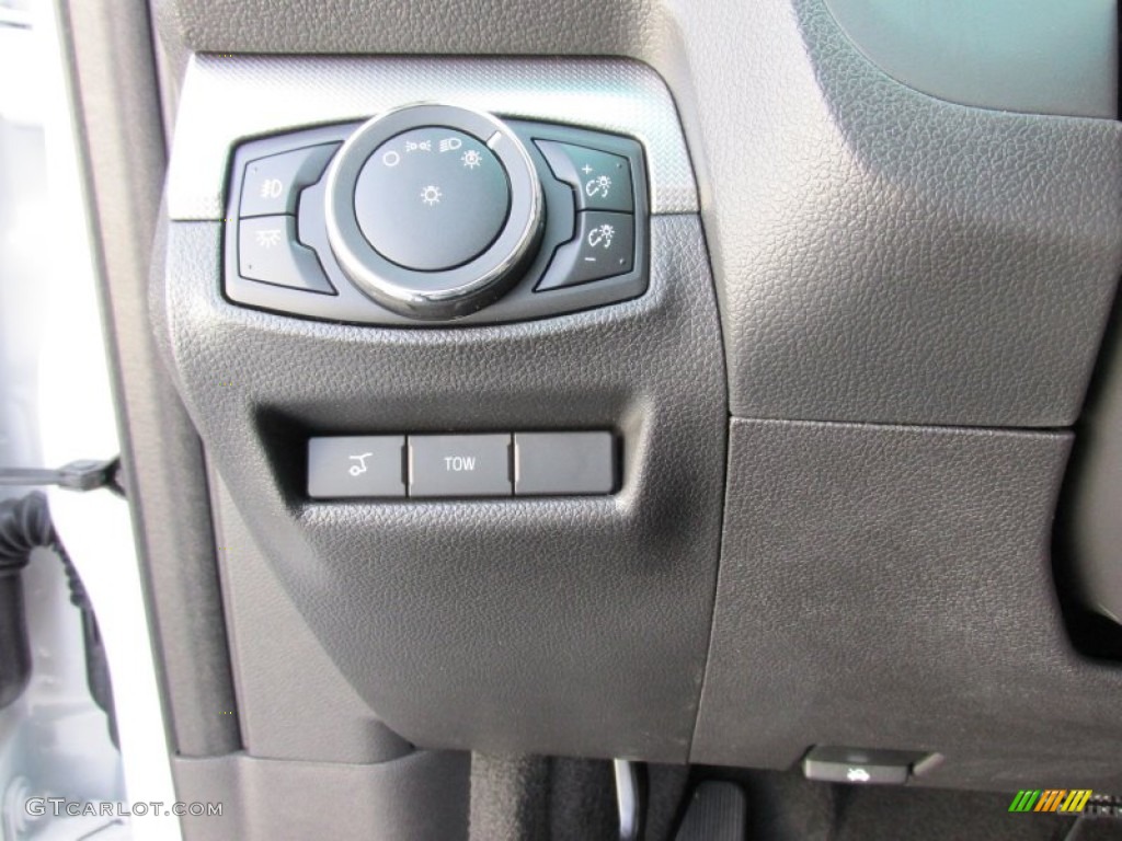 2015 Explorer Sport 4WD - White Platinum / Sport Charcoal Black photo #37