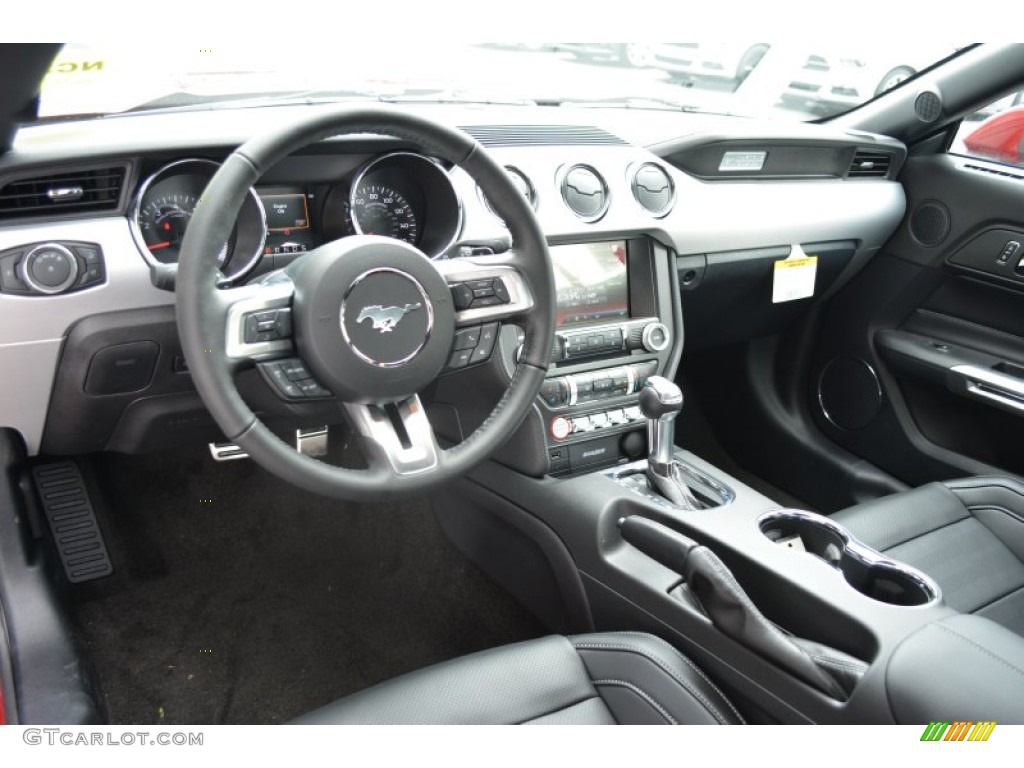 2015 Ford Mustang EcoBoost Premium Convertible Dashboard Photos