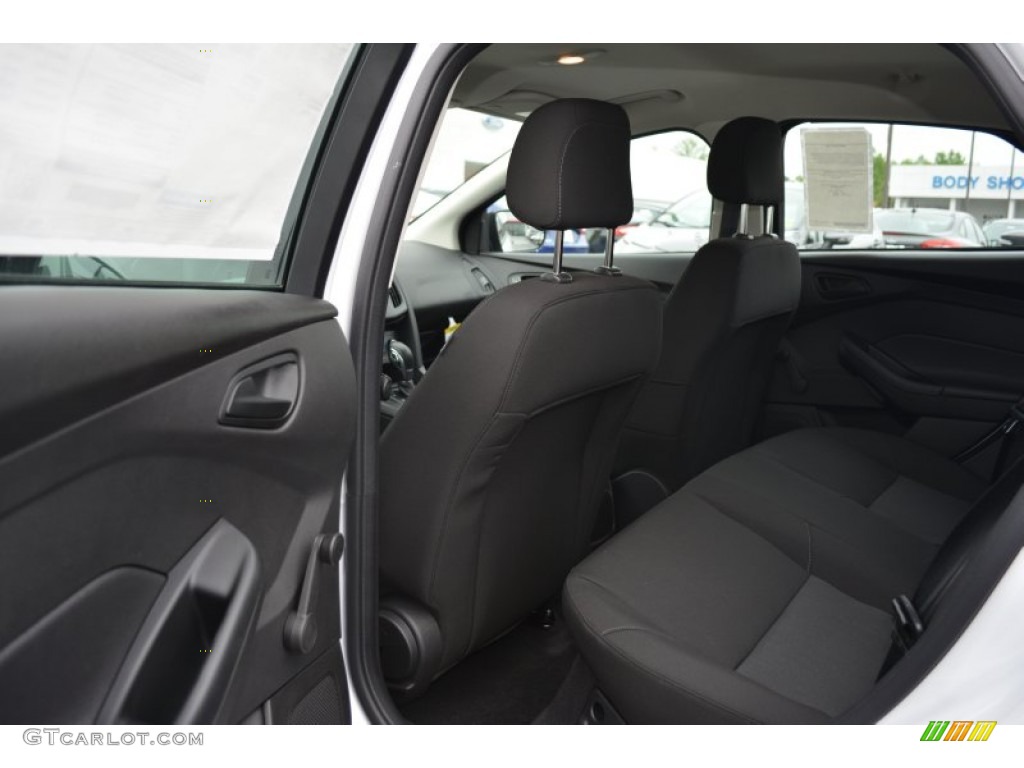 2015 Ford Focus S Sedan Rear Seat Photo #103259105