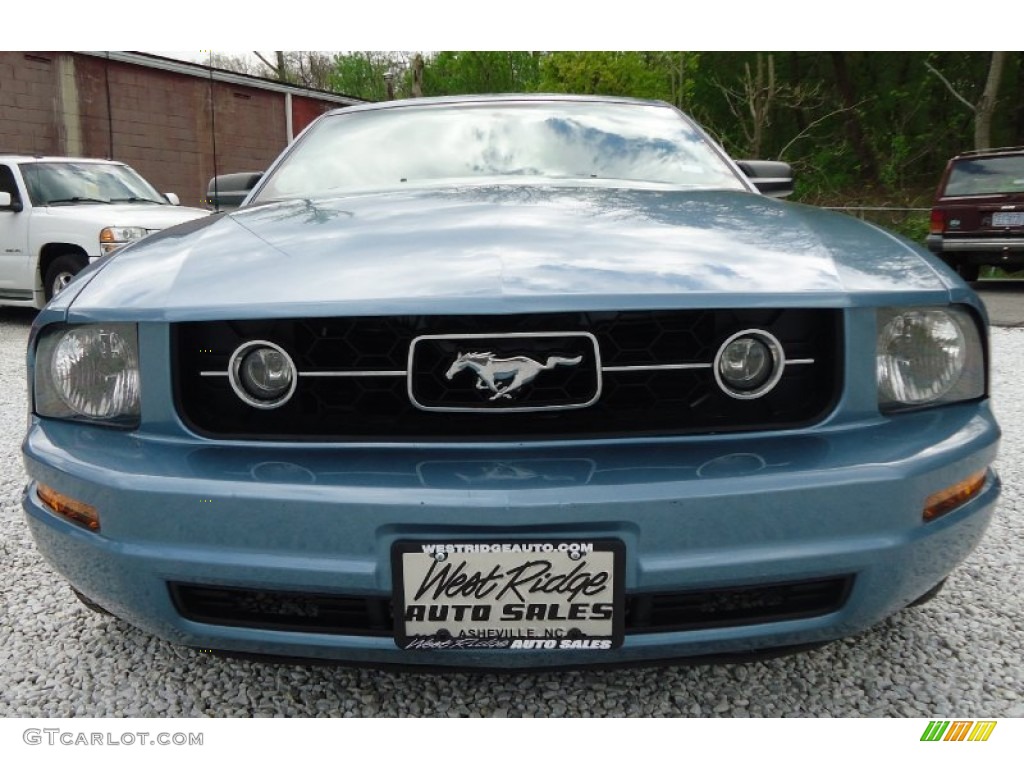 2006 Mustang V6 Premium Coupe - Windveil Blue Metallic / Light Graphite photo #1