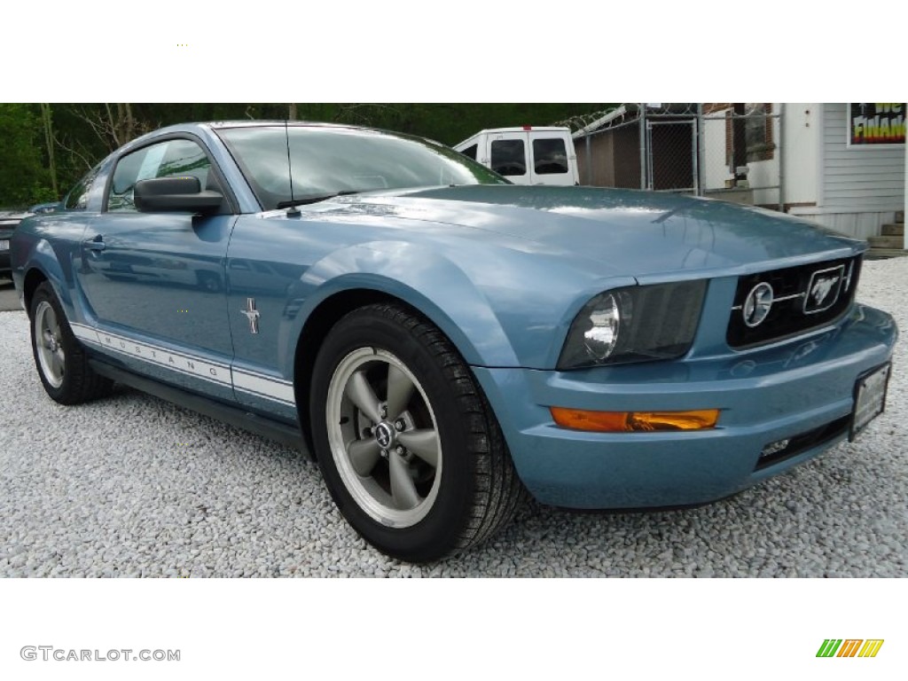 2006 Mustang V6 Premium Coupe - Windveil Blue Metallic / Light Graphite photo #6