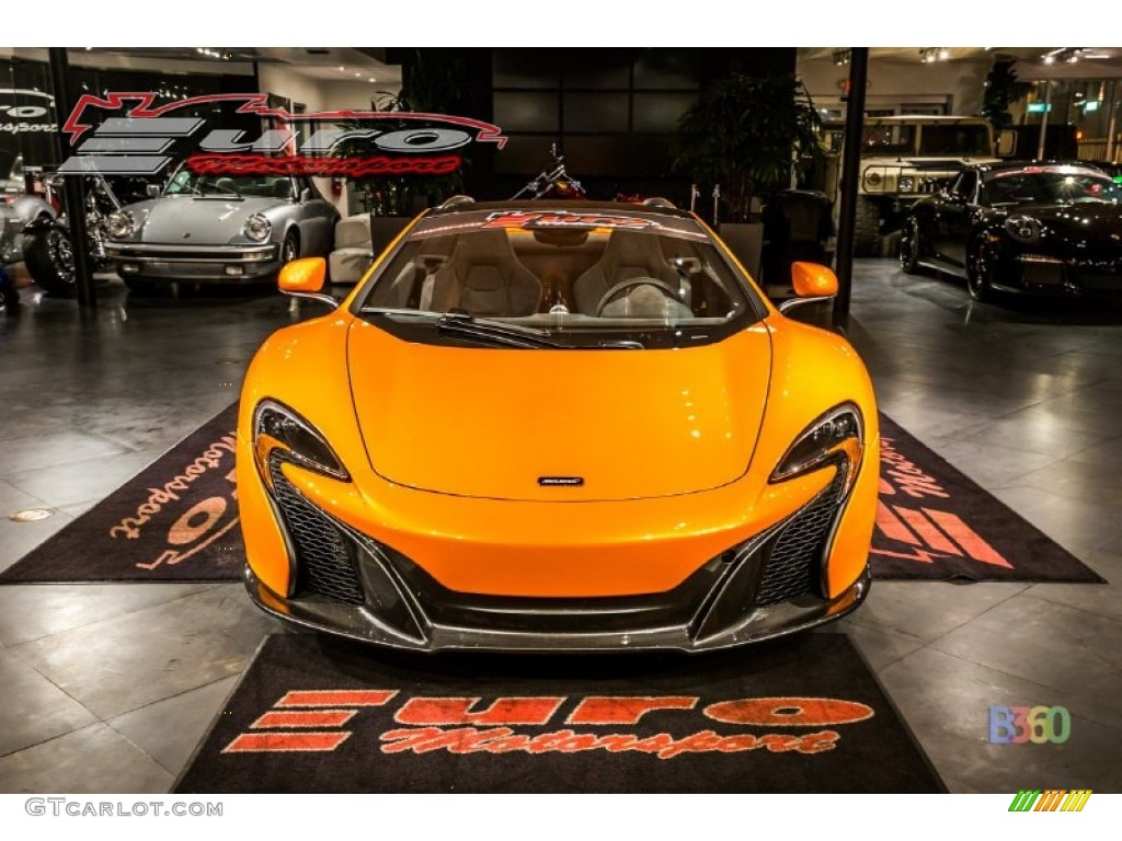 2015 650S Spyder - McLaren Orange / Carbon Black photo #24