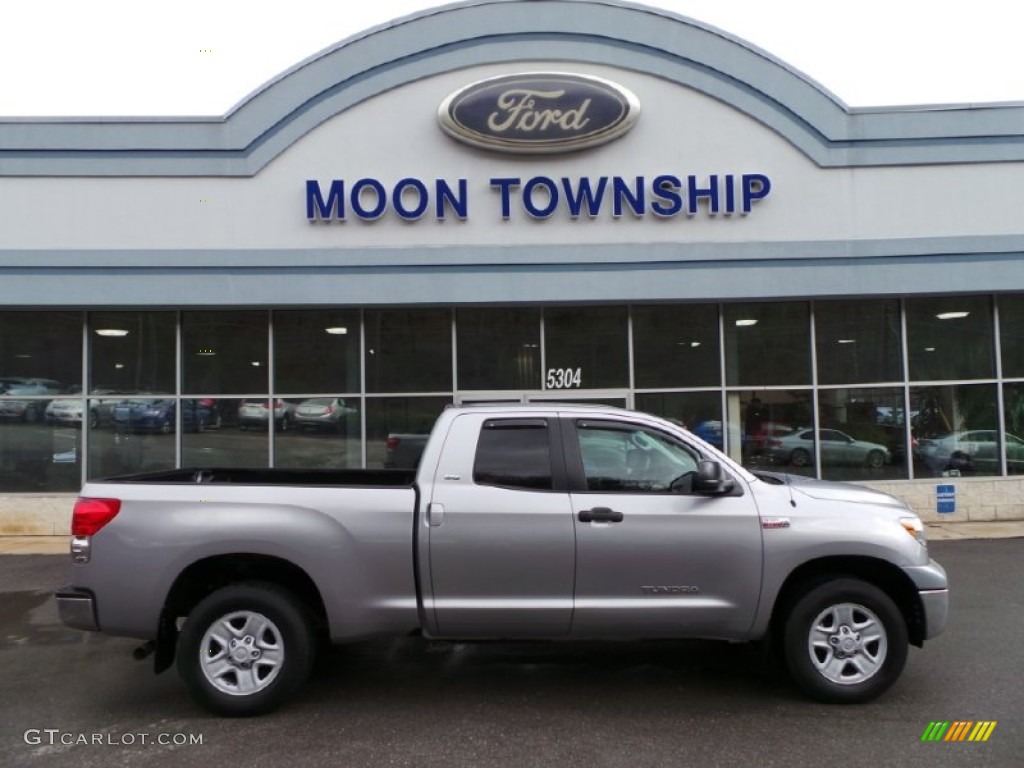 2007 Tundra SR5 Double Cab 4x4 - Silver Sky Metallic / Graphite Gray photo #1