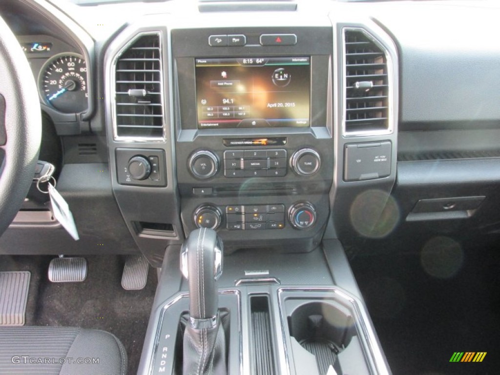 2015 Ford F150 XLT SuperCrew 4x4 Controls Photo #103263422