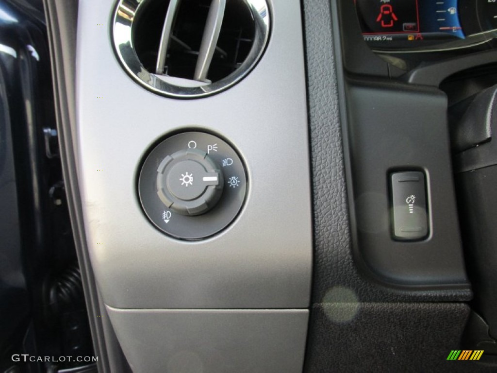 2015 Ford Expedition Platinum Controls Photos