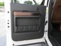White Platinum - F350 Super Duty Platinum Crew Cab 4x4 DRW Photo No. 20