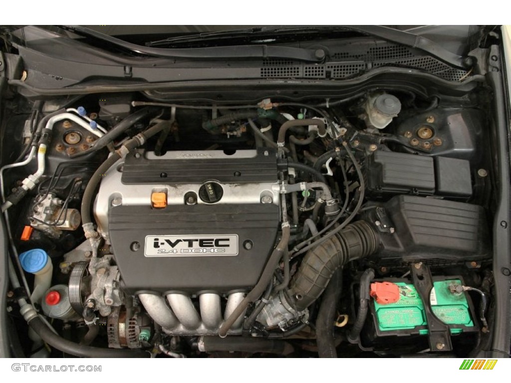 2005 Honda Accord EX-L Coupe Engine Photos