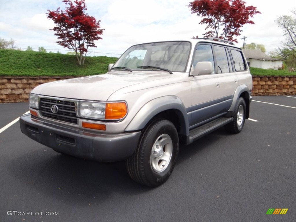 1995 Land Cruiser  - Desert Dune Metallic / Beige photo #1