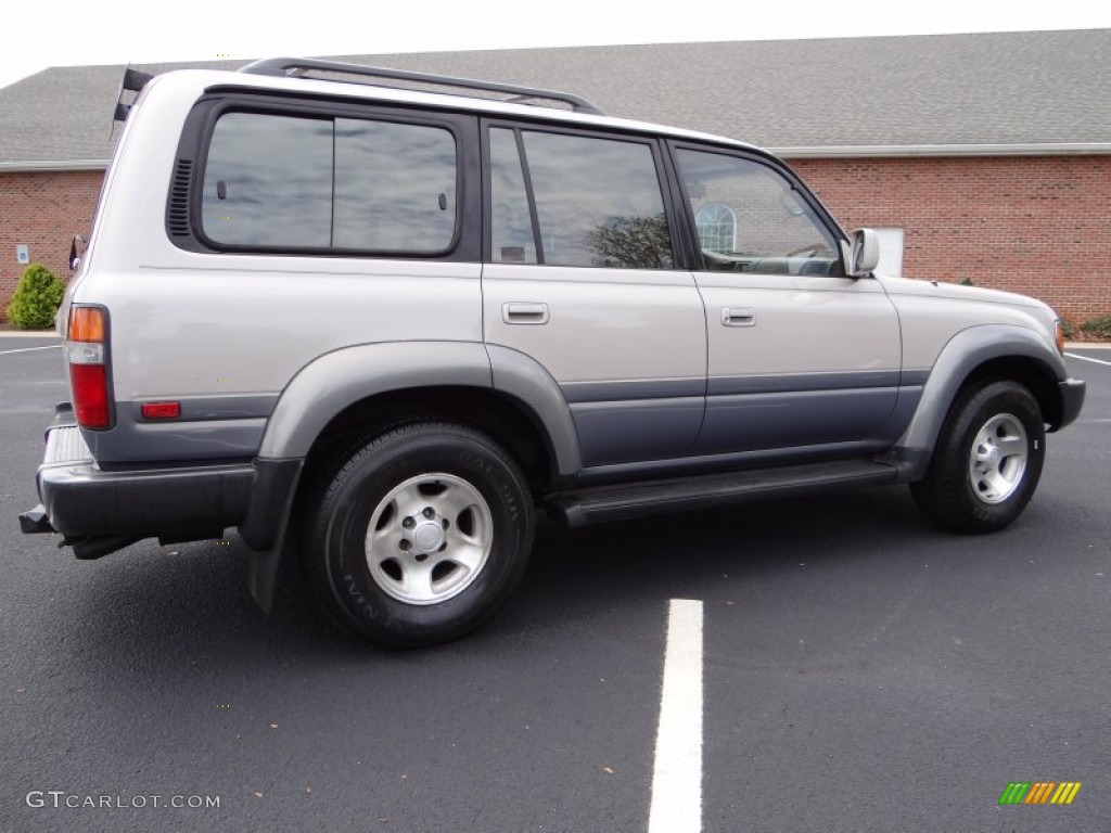 1995 Land Cruiser  - Desert Dune Metallic / Beige photo #7