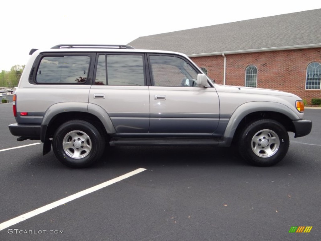 Desert Dune Metallic 1995 Toyota Land Cruiser Standard Land Cruiser Model Exterior Photo #103271687
