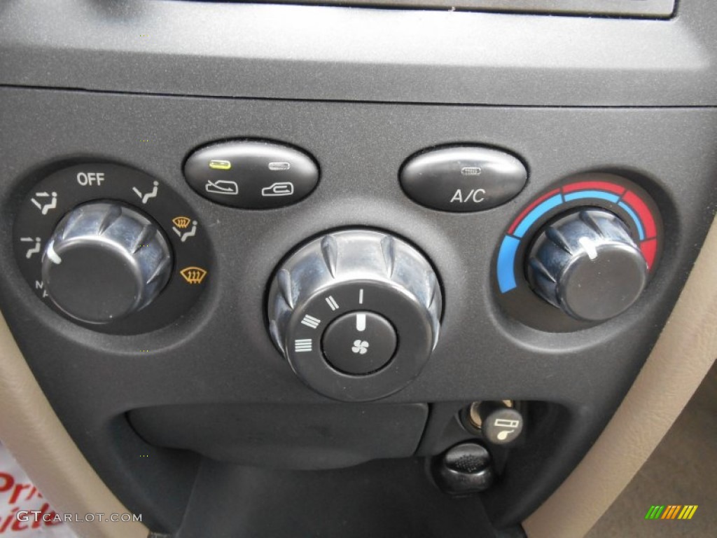 2004 Santa Fe GLS 4WD - Moonlit Blue / Beige photo #15