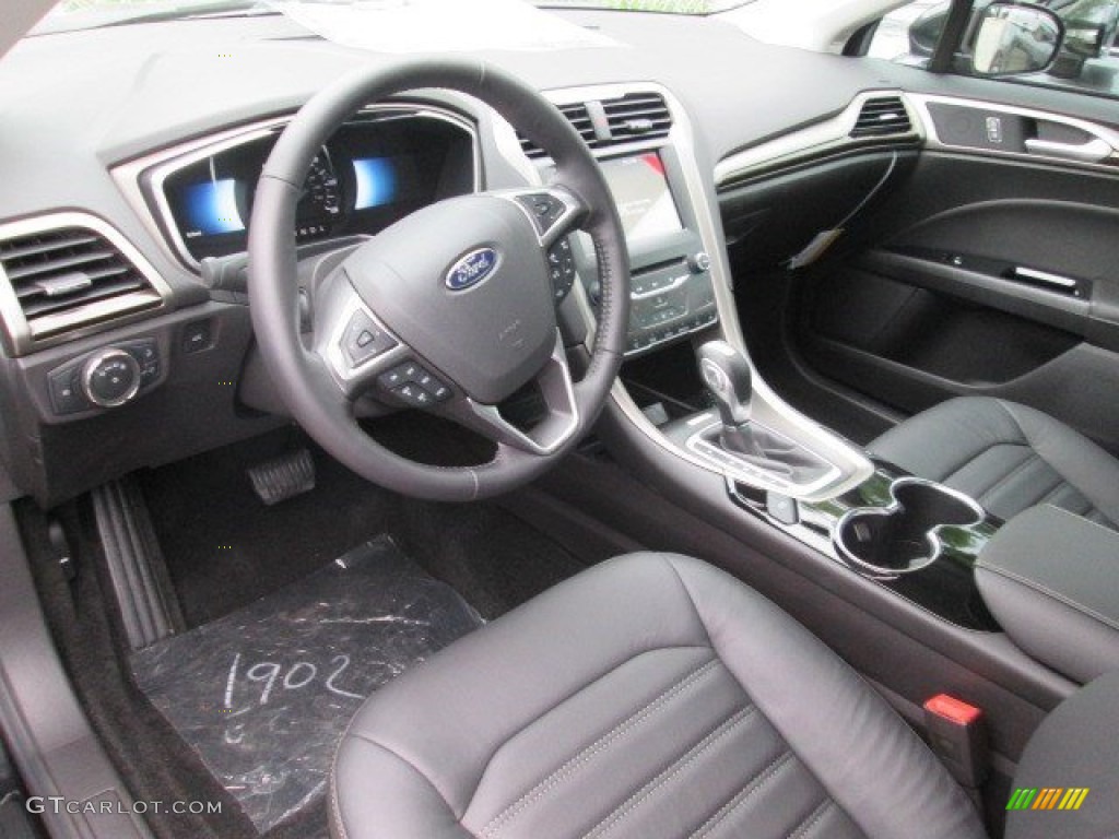 Charcoal Black Interior 2015 Ford Fusion Energi SE Photo #103280003