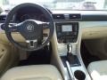 Candy White - Passat 2.5L SE Photo No. 15