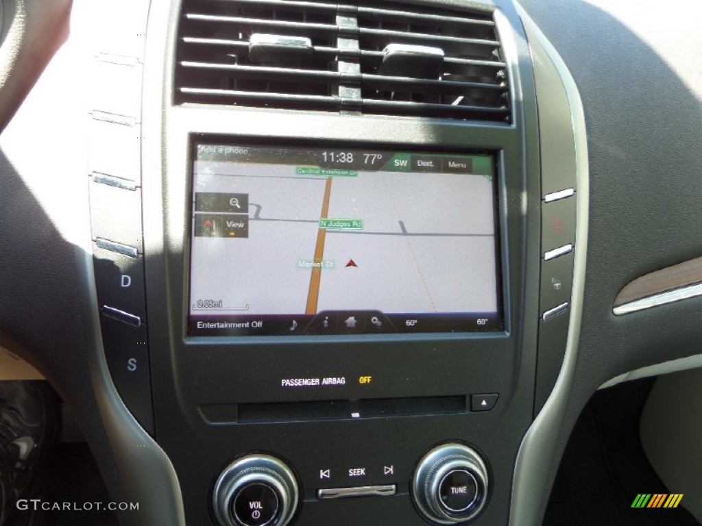 2015 Lincoln MKC FWD Navigation Photos