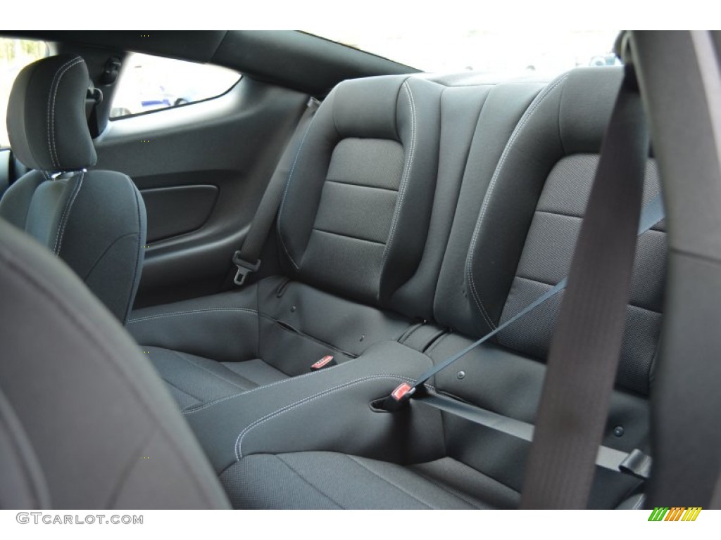 Ebony Interior 2015 Ford Mustang V6 Coupe Photo #103286141