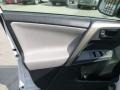 Super White - RAV4 LE Photo No. 13