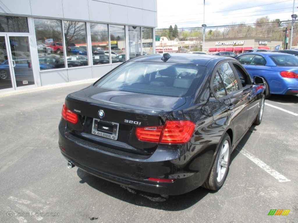 2015 3 Series 320i xDrive Sedan - Jet Black / Black photo #6