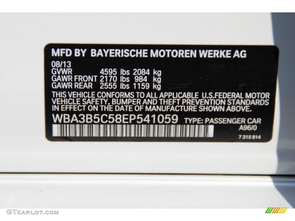 2014 3 Series 328i xDrive Sedan - Mineral White Metallic / Black photo #35
