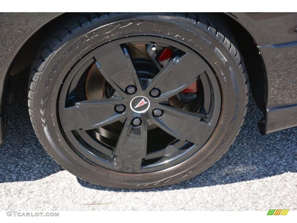 2005 GTO Coupe - Phantom Black Metallic / Black photo #20