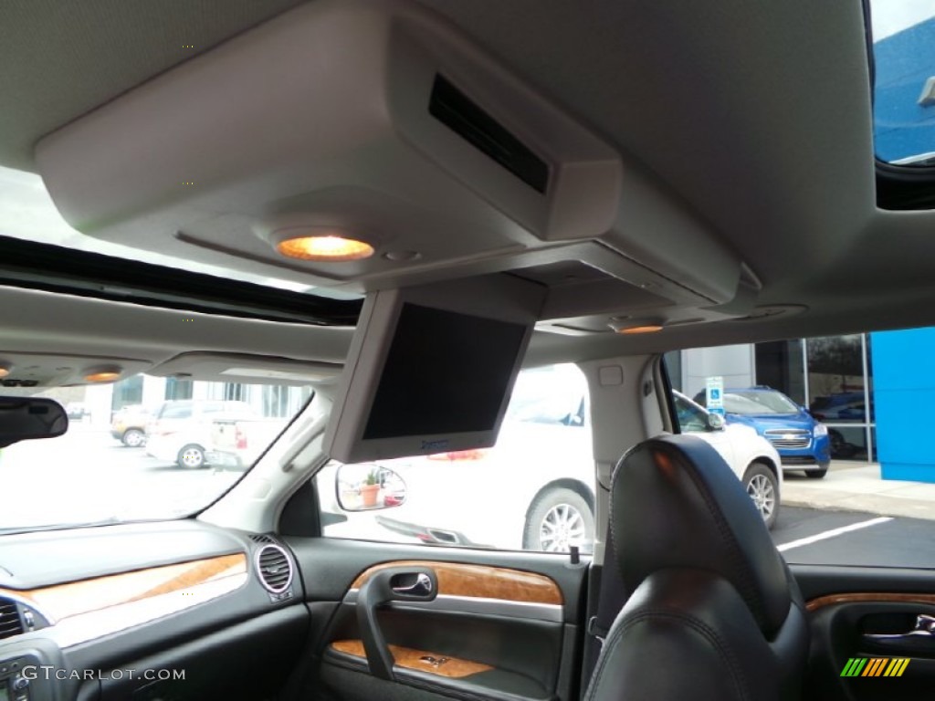2008 Buick Enclave CXL AWD Entertainment System Photo #103299916