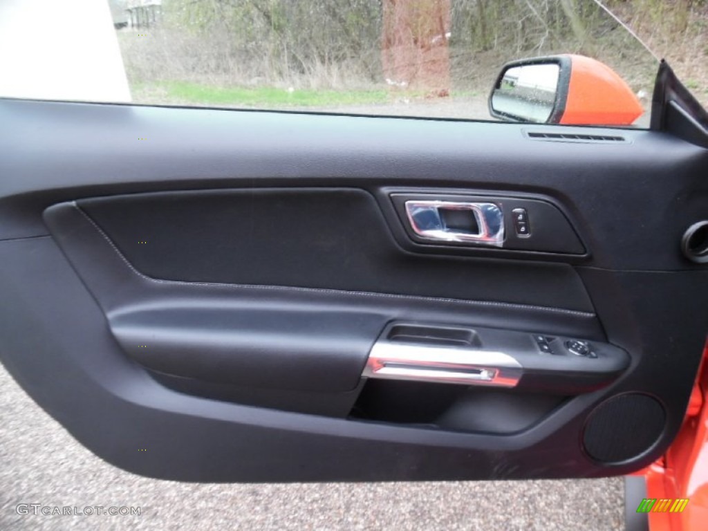 2015 Ford Mustang EcoBoost Coupe Ebony Door Panel Photo #103302376