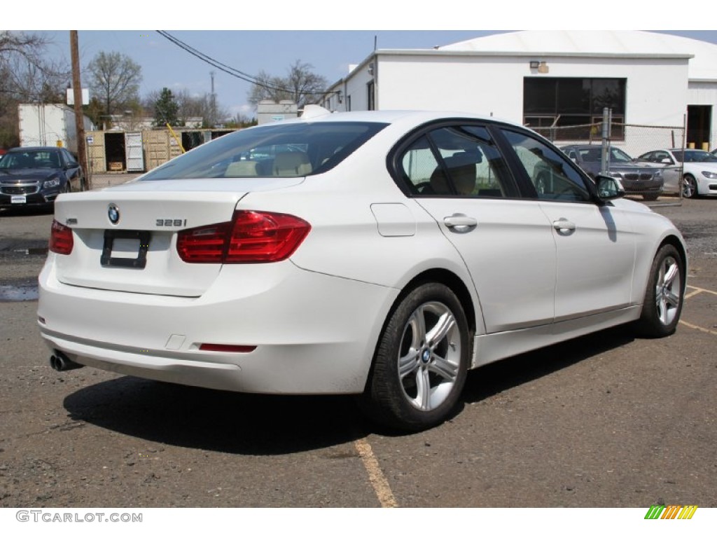 2013 3 Series 328i xDrive Sedan - Alpine White / Venetian Beige photo #2