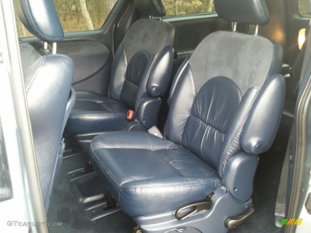 2003 Chrysler Town & Country Limited Interior Color Photos