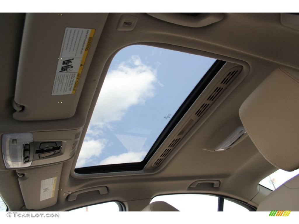 2013 3 Series 328i xDrive Sedan - Alpine White / Venetian Beige photo #31