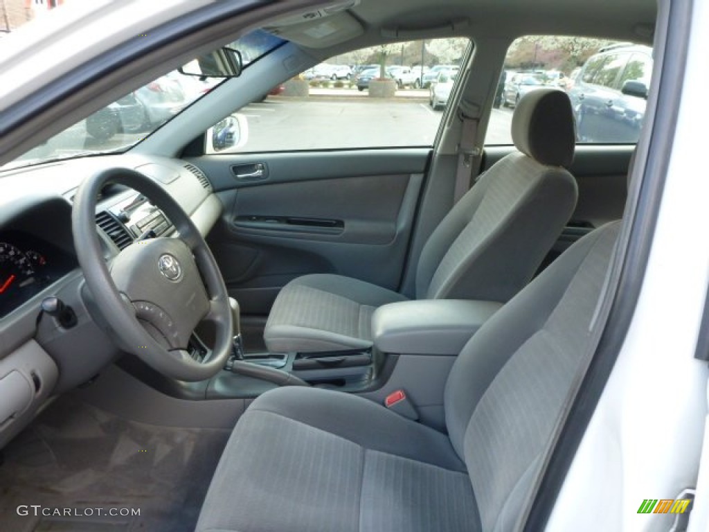 Stone Gray Interior 2006 Toyota Camry LE Photo #103304958