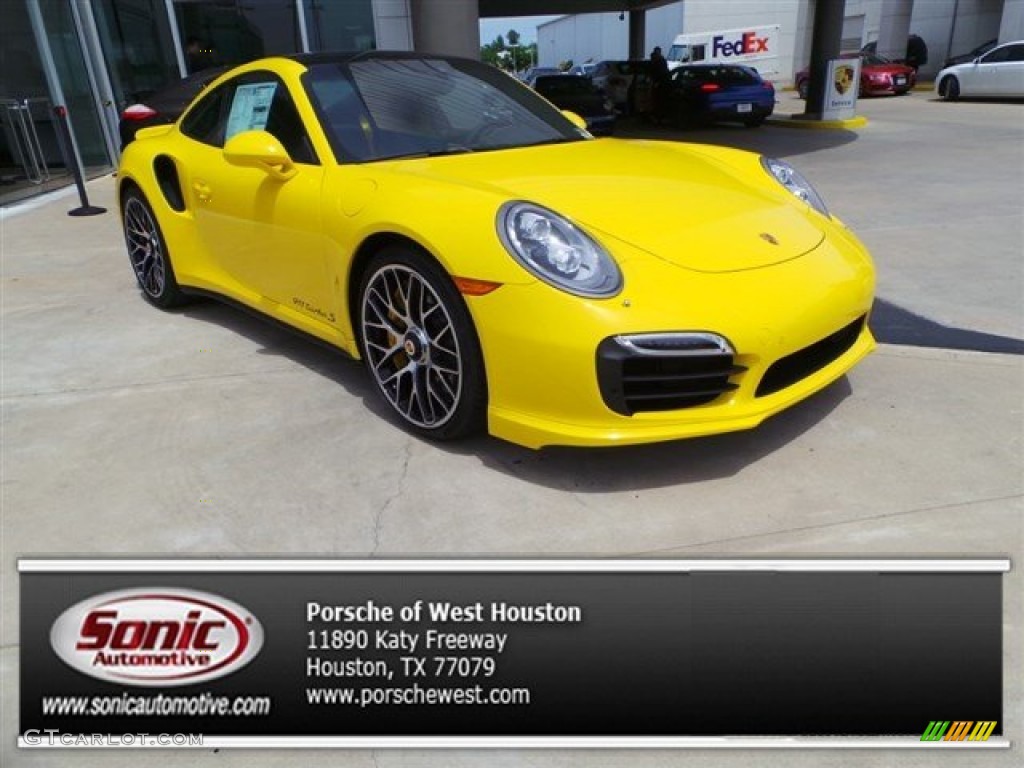 Racing Yellow Porsche 911