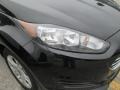 Tuxedo Black - Fiesta SE Sedan Photo No. 2