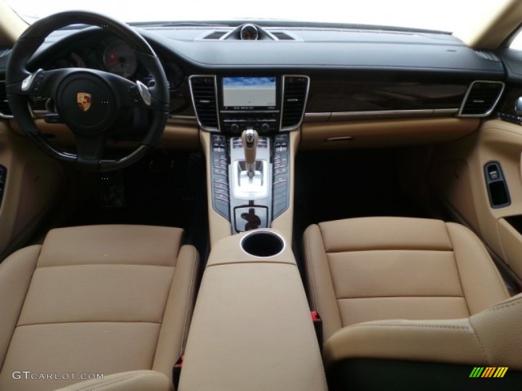 2015 Porsche Panamera S Black/Luxor Beige Dashboard Photo #103309832