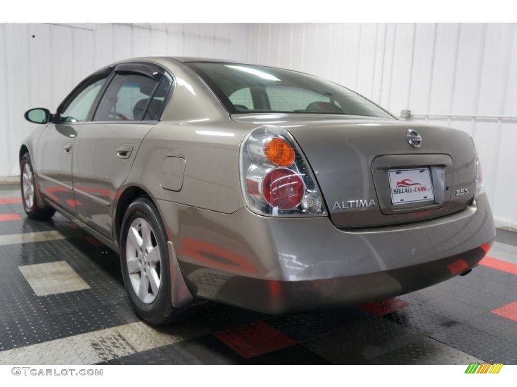 2004 Altima 2.5 S - Polished Pewter / Charcoal photo #10
