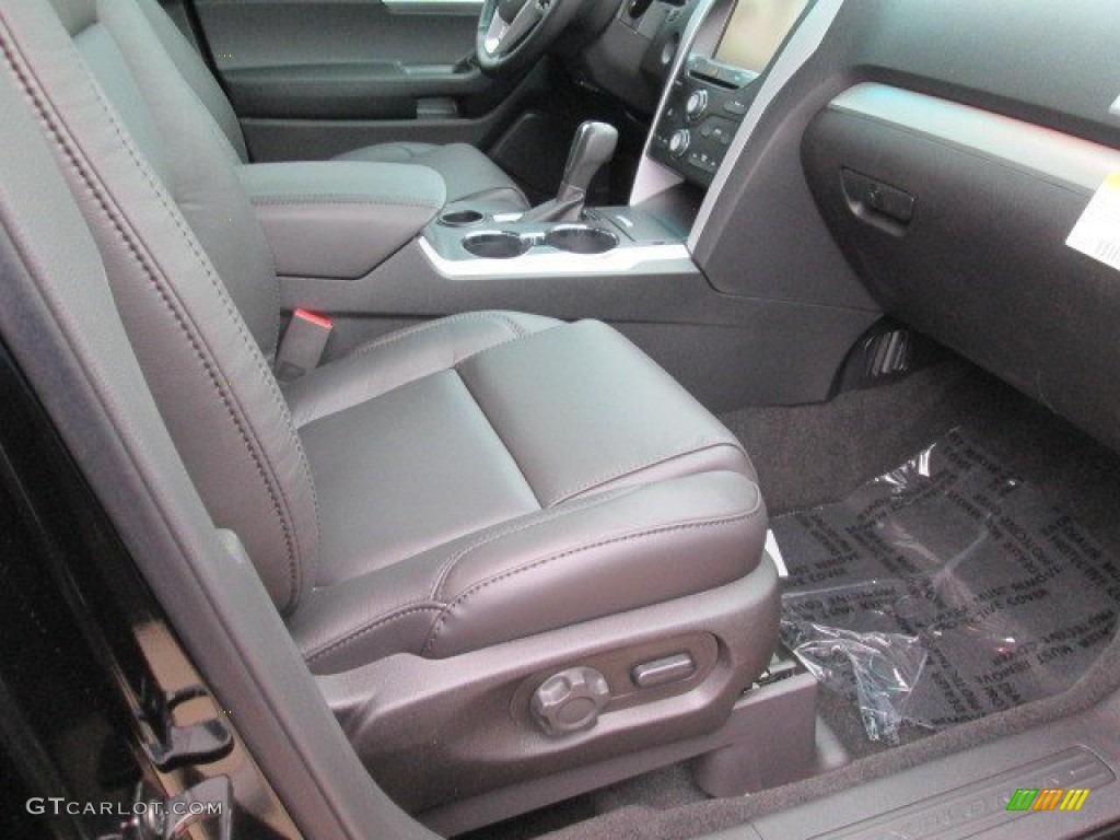 2015 Explorer XLT - Tuxedo Black / Charcoal Black photo #29