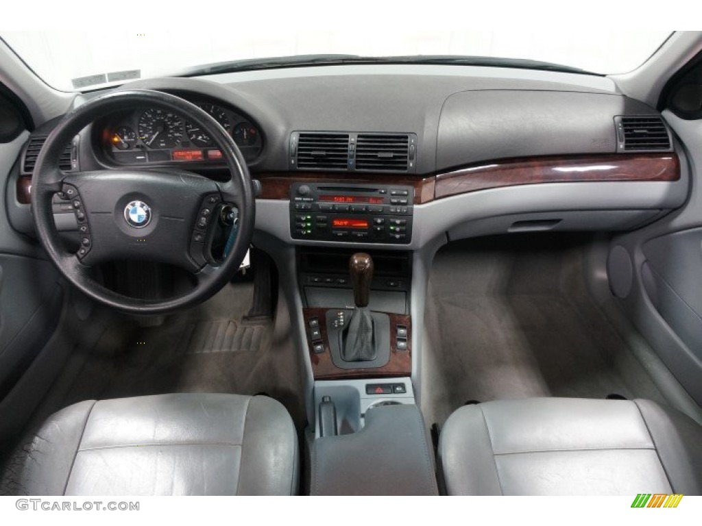 2005 BMW 3 Series 325xi Sedan Grey Dashboard Photo #103315328