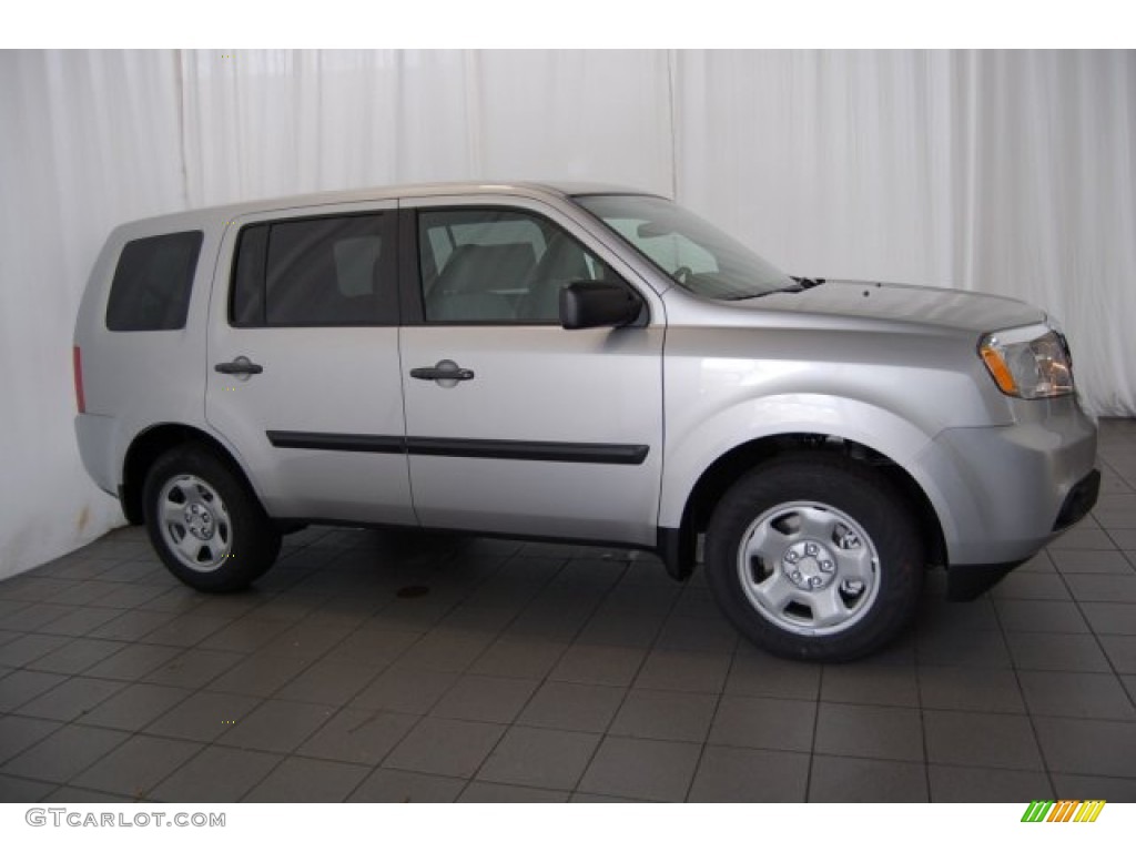 2015 Pilot LX - Alabaster Silver Metallic / Gray photo #5