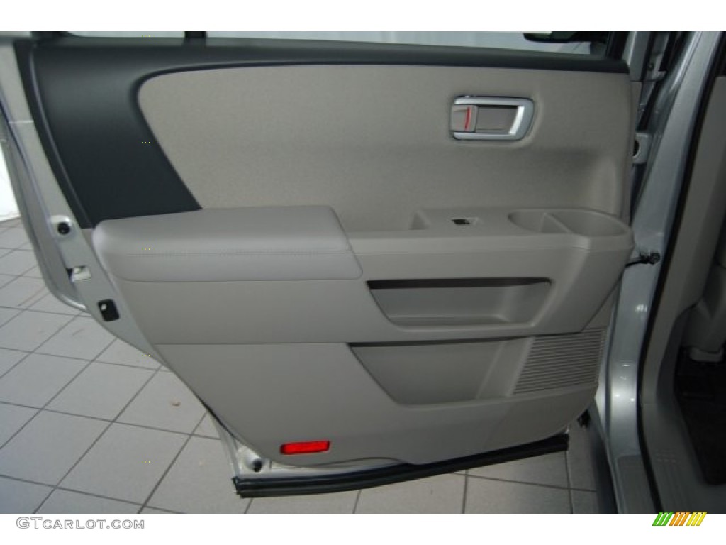 2015 Pilot LX - Alabaster Silver Metallic / Gray photo #17