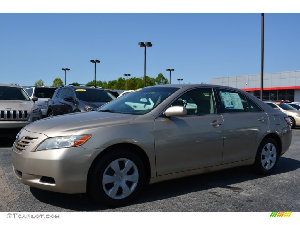 Desert Sand Mica 2007 Toyota Camry LE Exterior Photo #103324285