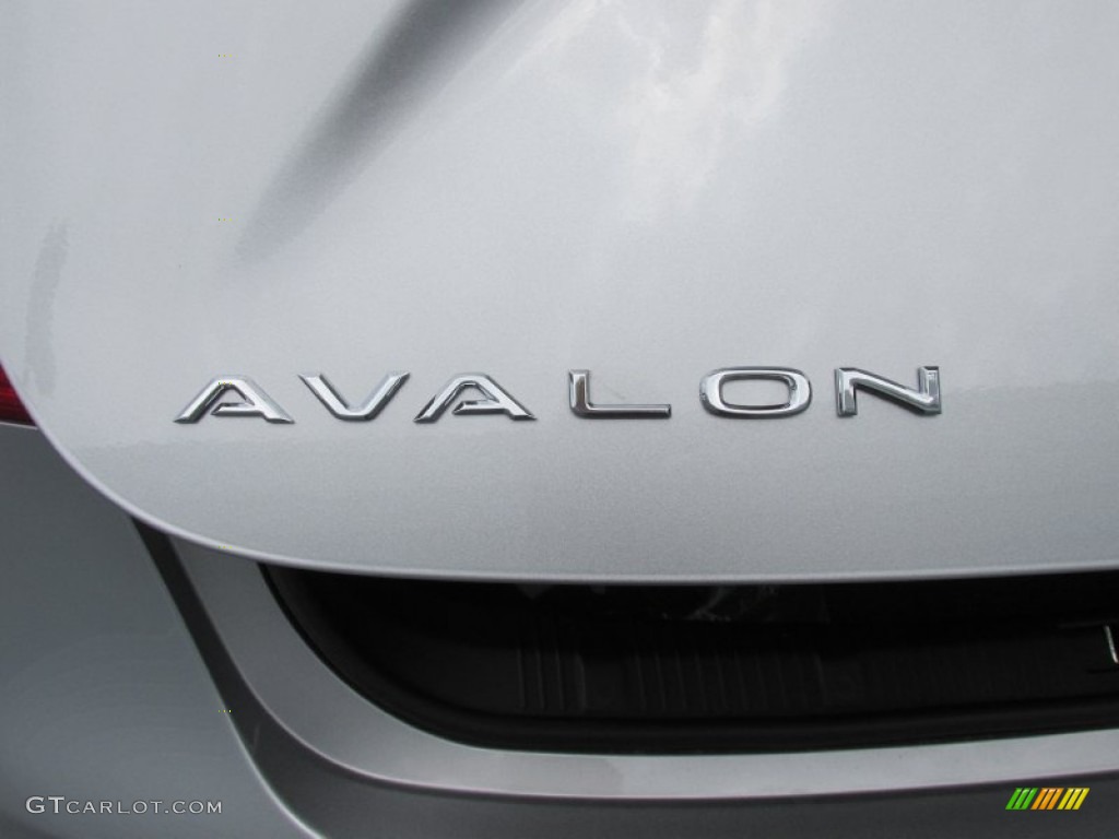 2015 Toyota Avalon XLE Premium Marks and Logos Photo #103325764