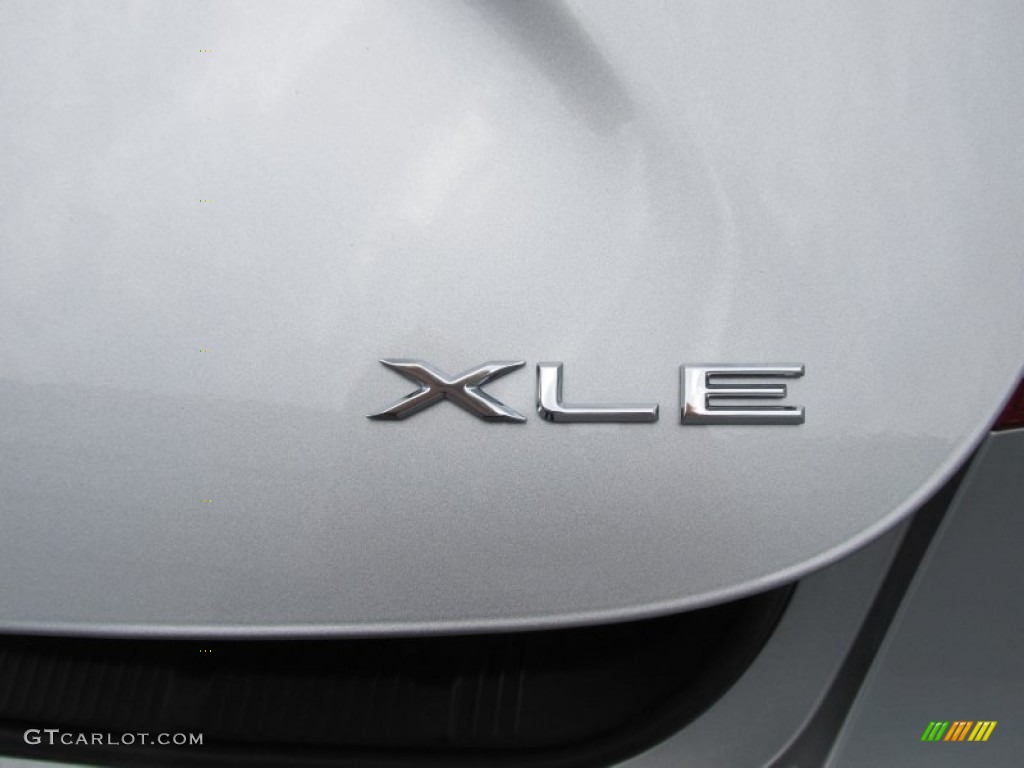 2015 Toyota Avalon XLE Premium Marks and Logos Photo #103325782