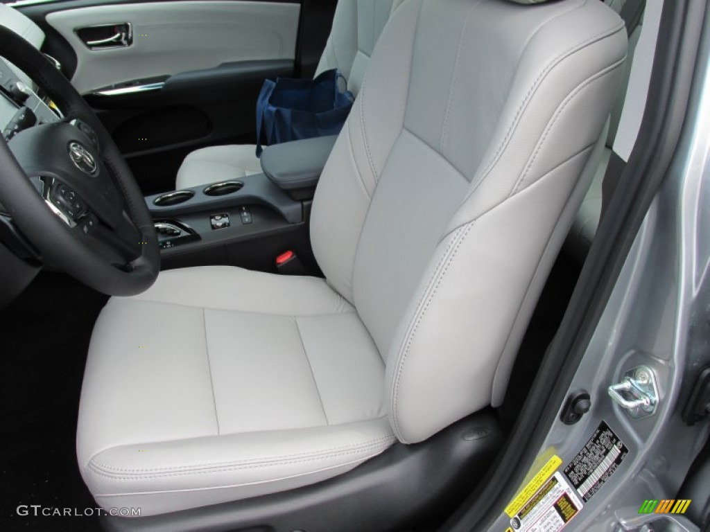 2015 Toyota Avalon XLE Premium Front Seat Photo #103325941