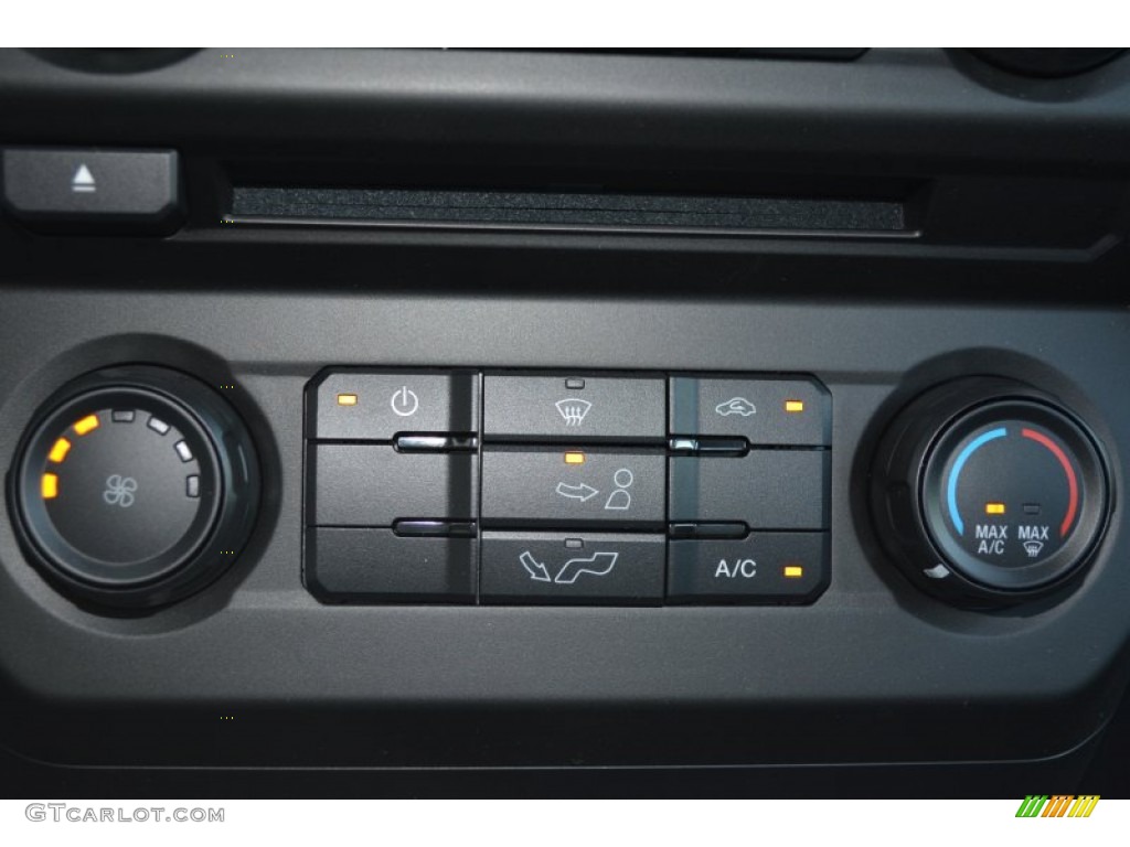 2015 Ford F150 XL SuperCrew Controls Photo #103327280