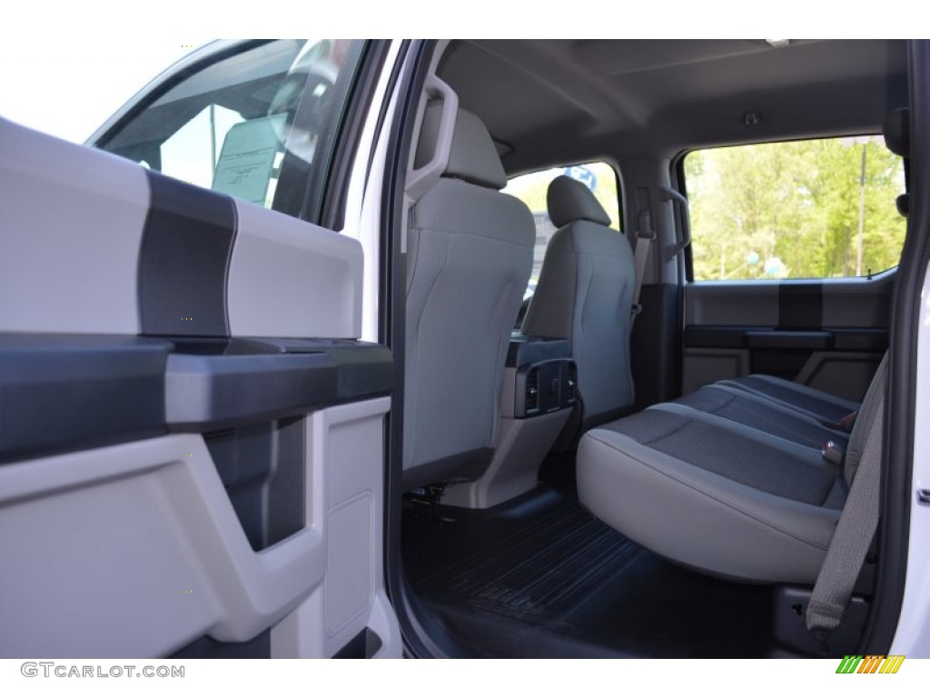 2015 Ford F150 XL SuperCrew Rear Seat Photo #103328363