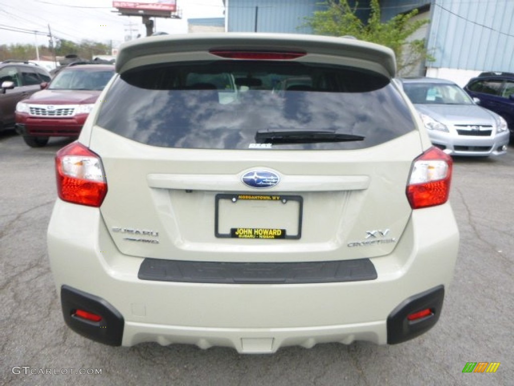 2015 XV Crosstrek 2.0i Premium - Desert Khaki / Black photo #4